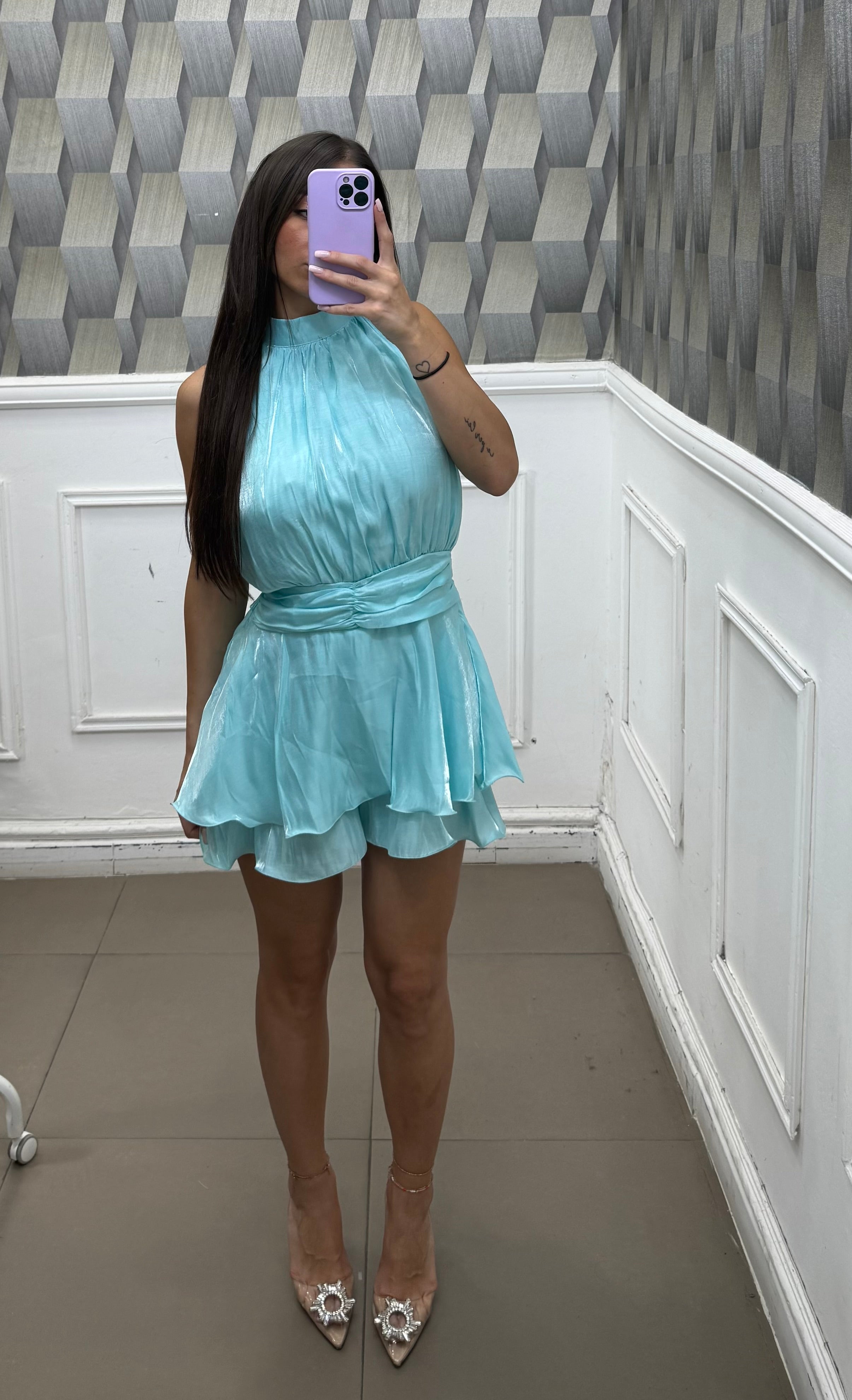 Dress a tutina