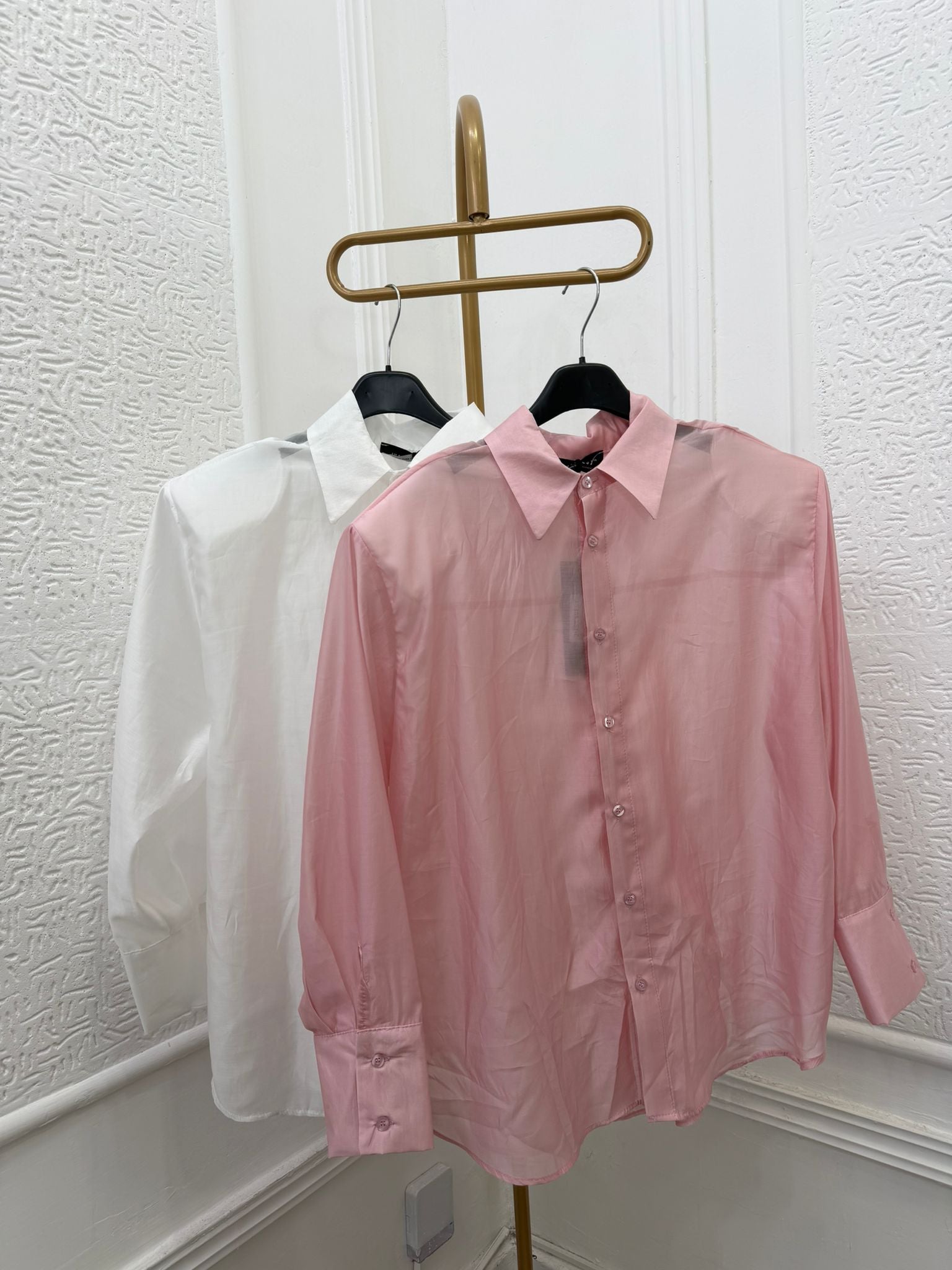Camicia semitrasparente con spalline Bali