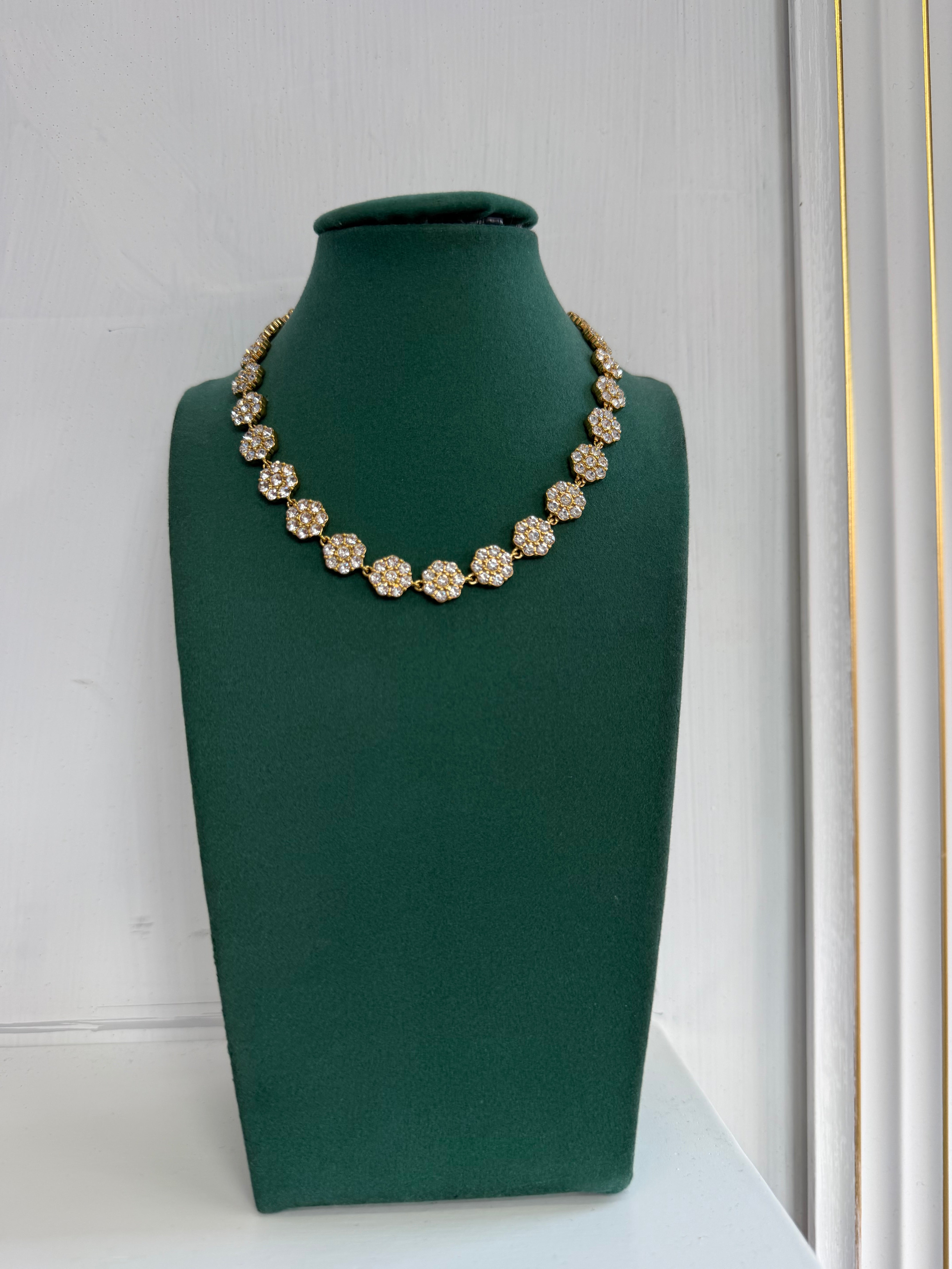 Collana con fiore Malta