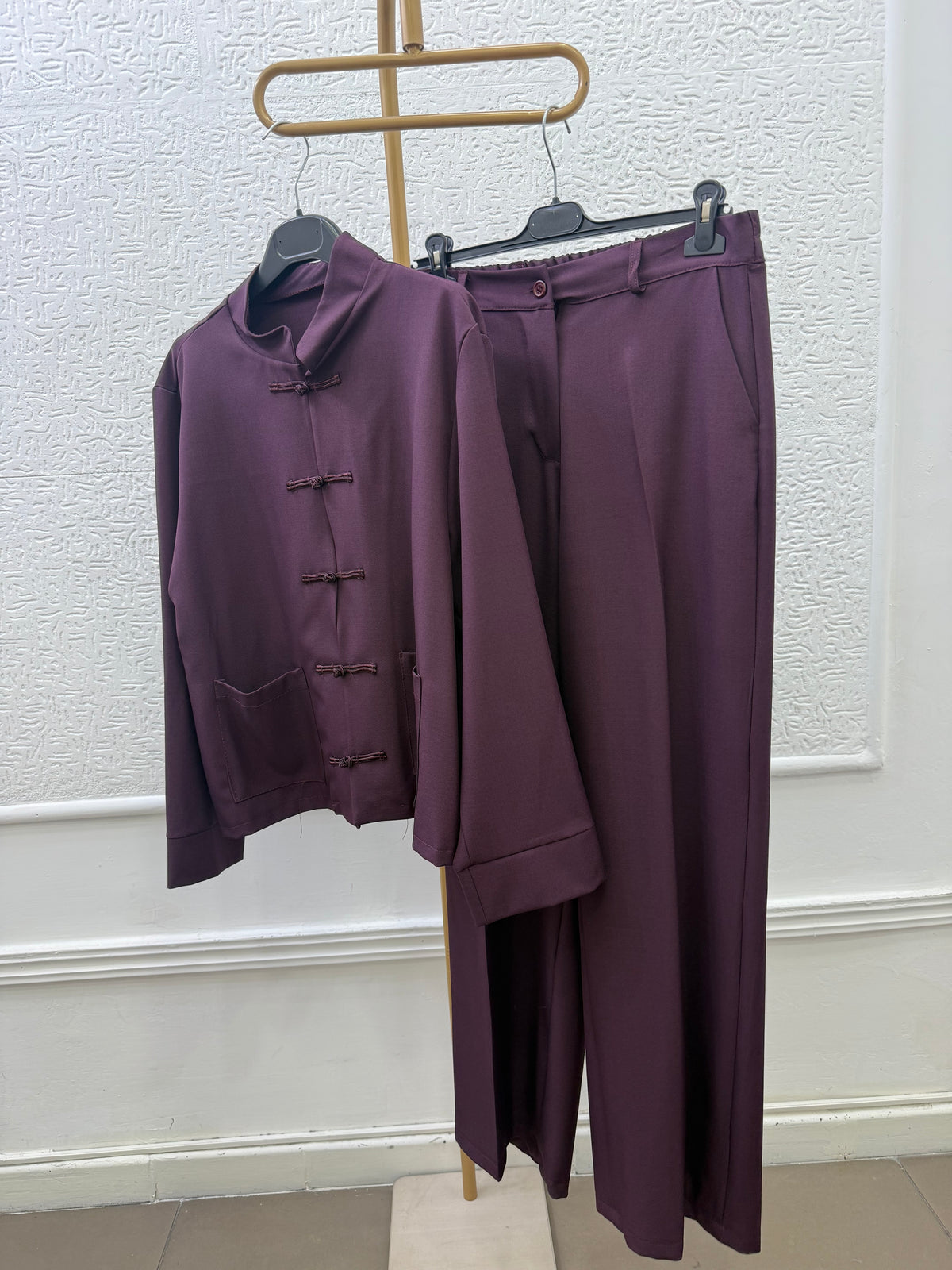 Cord Set con bottoni Coreani