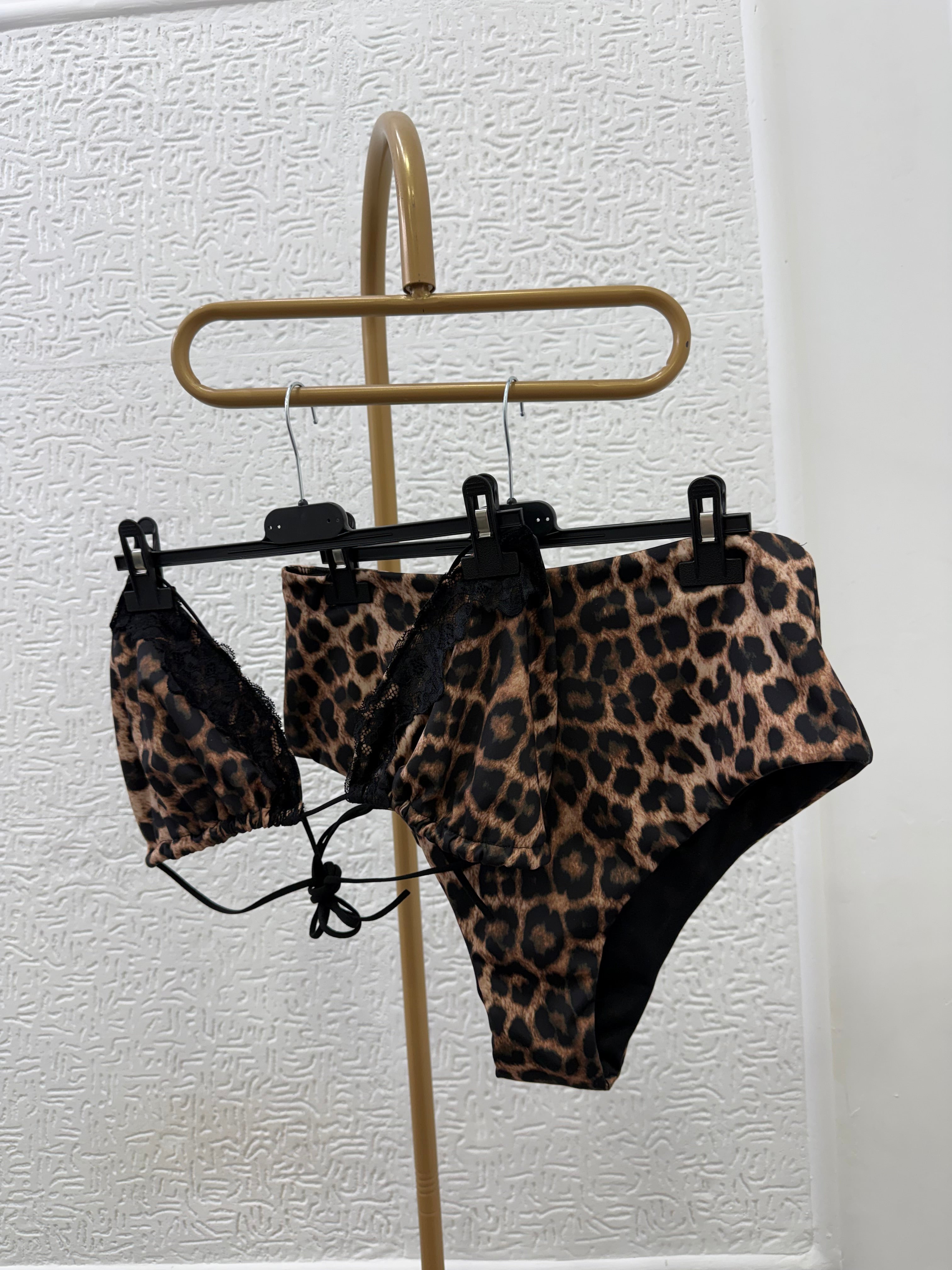Costume Bonita