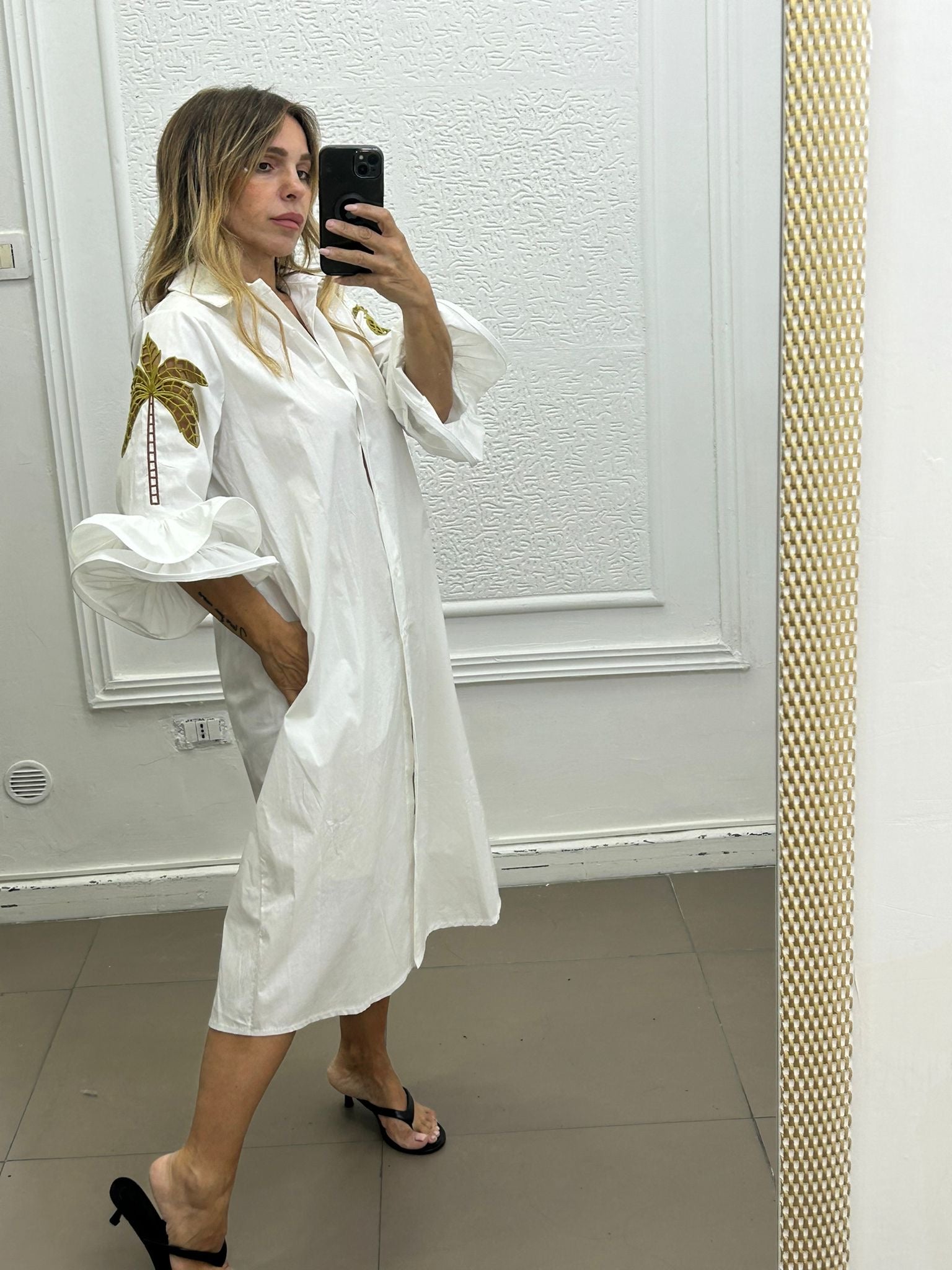 Camicione con fiore