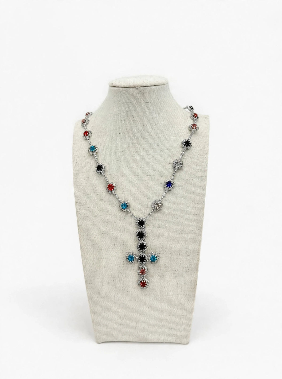 Collana con croce Divina