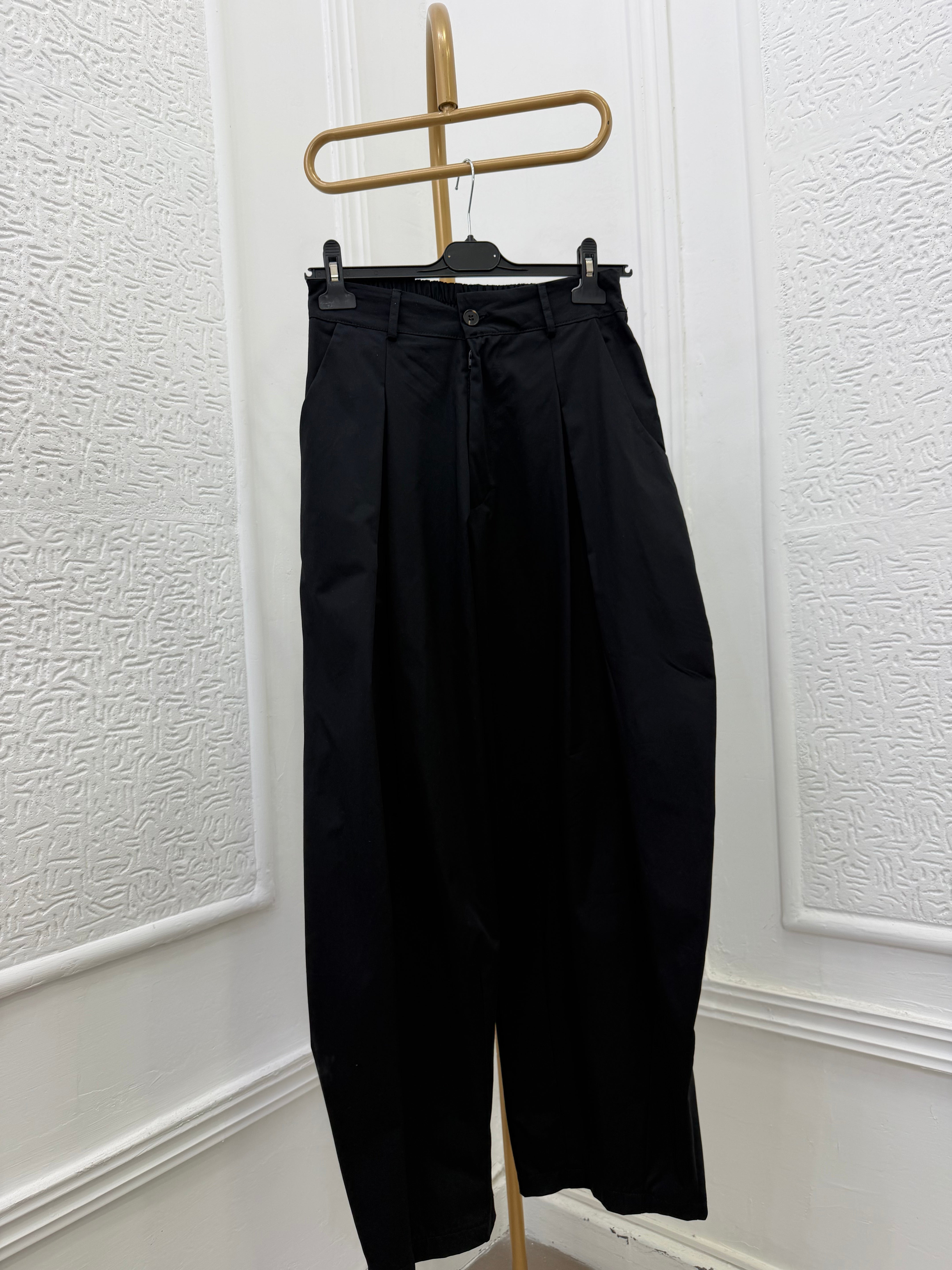 Pantalone Siviglia